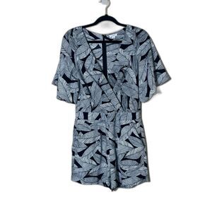 LOFT Fern Wrap Size 4 Black And White Romper Flutter Sleeve V Neck